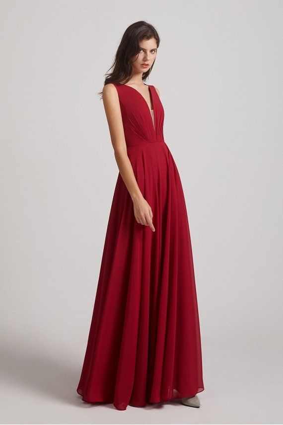V-Neck Crinkle Sleeveless Chiffon Bridesmaid Dress UK