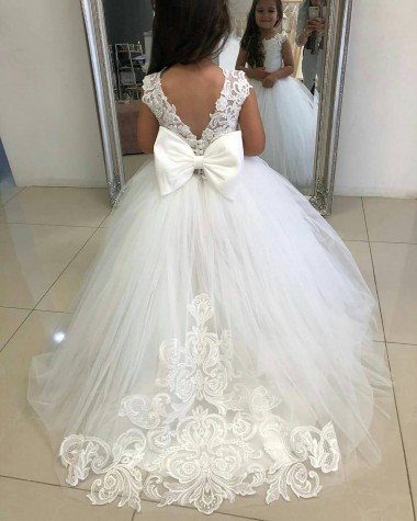 Ivory Ball Gown Chapel Train Sleeveless Flower Girl Dress UK